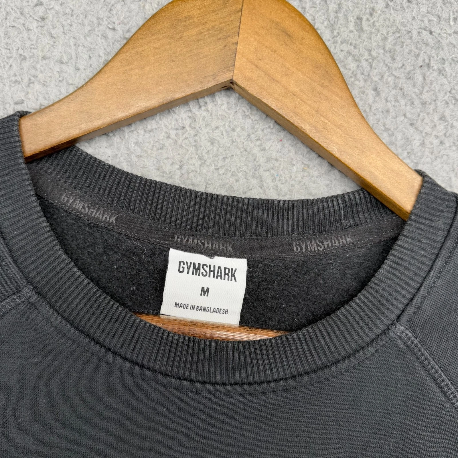 gymshark crewneck embroidered logo gym workout sweatshirt