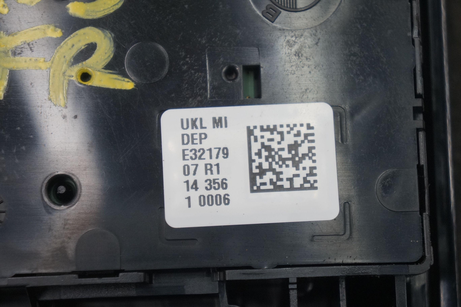 Overhead Roof Console Dome Light SOS Switch Black 61316820169 OEM BMW i8 2015