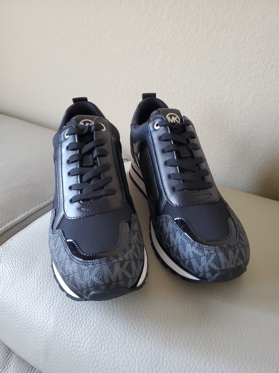 Wilma Trainer Women's Shoes Michael Kors Womens Sneakers