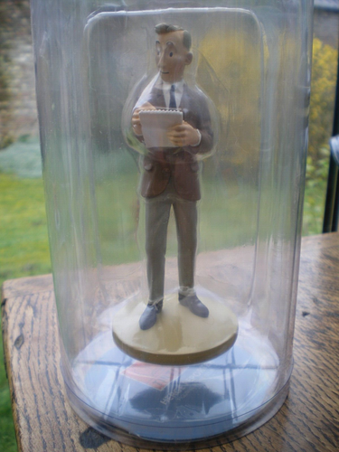 Hergé reporter - Tintin resin figurines collection - 12cm