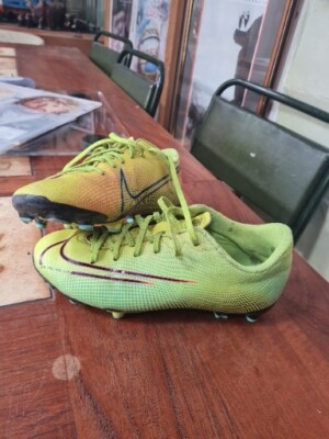 nike mercurial vapor lemon