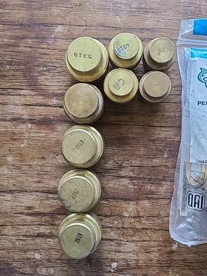 Lot Of Sharkbite Style Caps & Elbow Five 3/4'' & Four 1/2'' Caps One Elbow $25