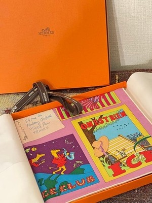 Hermes On est Bien Ici 90 Seidentuch Carre mit Etikett Box unbenutzt
