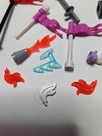 LEGO Flags #6081 KINGS MOUNTAIN FORTRESS 18 Pc  Gray Stick Flames Accessories 