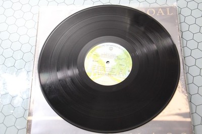 Hermeto Pascoal – Slaves Mass, 1977 LP gatefold, Warner Bros