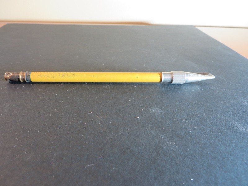 Vintage Mongol Fine Writing Pencil Eberhard Faber U.S.A. W/Sharpener