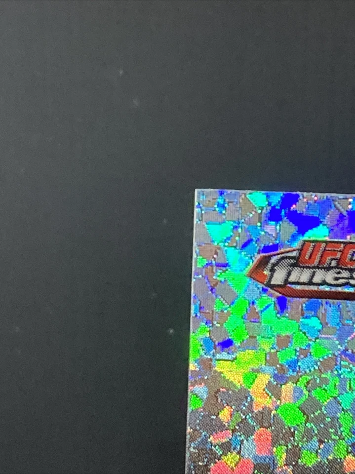 2013 Topps UFC Finest Refractor Frankie Edgar #15 GREAT CONDITION - Image 2 of 4