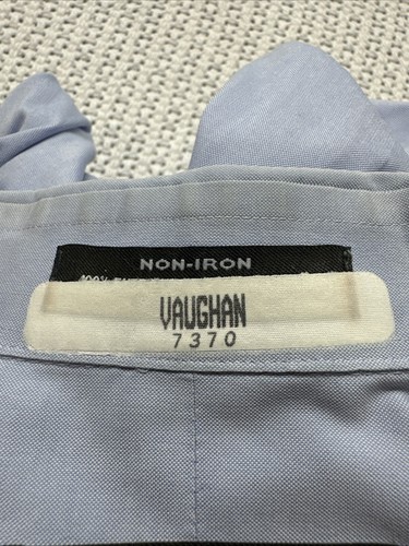 Lot (2) Kirkland Signature Non-Iron Dress Shirt Men’s 16.5-33 blue Striped/Solid - Picture 12 of 12