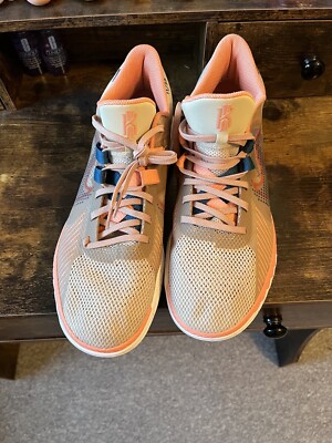 Size 10.5 - Nike Kyrie Flytrap 5 Crimson Bliss/Hemp/Madder Root/Rattan