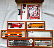 TYCO train set. LOT of 7 Swift , Caboose, Bridge  Trestle