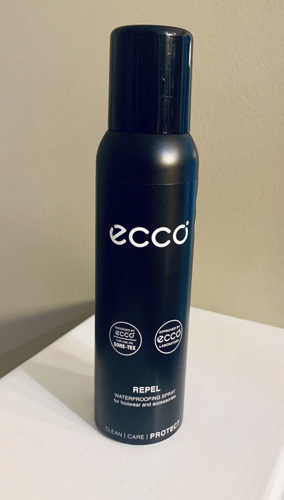 ecco universal waterproofing spray