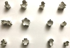 (€ 1,40/VKE) diverse  Mini Ausstecher