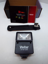 VIVITAR SF-3000 DIGITAL SLAVE FLASH AND CAMERA MOUNT IN BOX