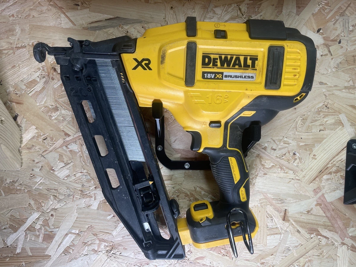 Buy DEWALT DCMPP568N-XJ 18V XR Power Pruner with 32mm Cutting Capacity, 2  Level Adjustable Cut Capacity with Led Light (Batteries Not Included) + 1  Year Warranty Online at desertcartOMAN