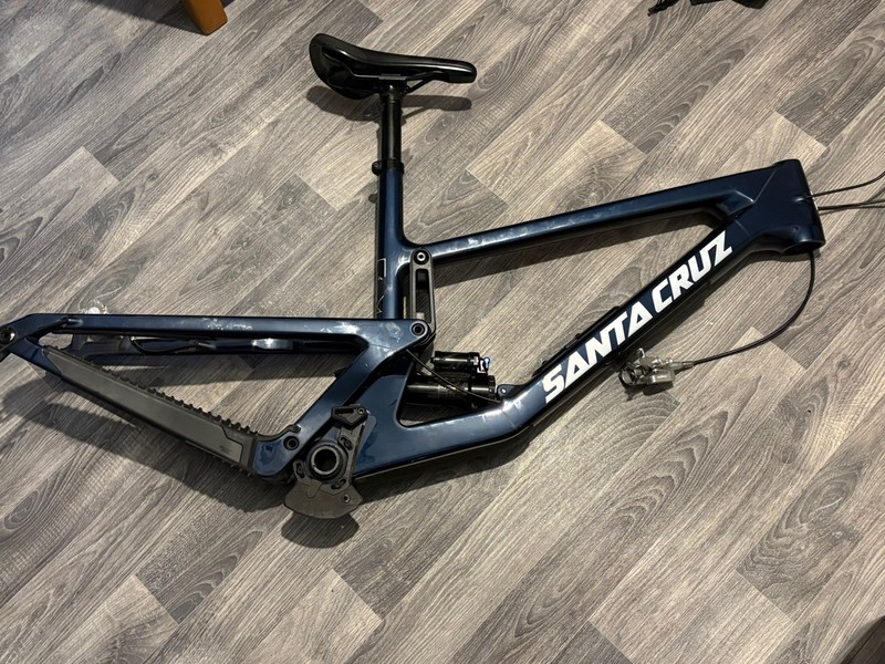Santa Cruz Nomad C XL frame 