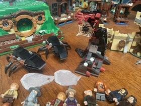 Lego Hobbit Lot  17 Minifigs 6 Sets 79012  79001 79003 79016 79013 & 79018