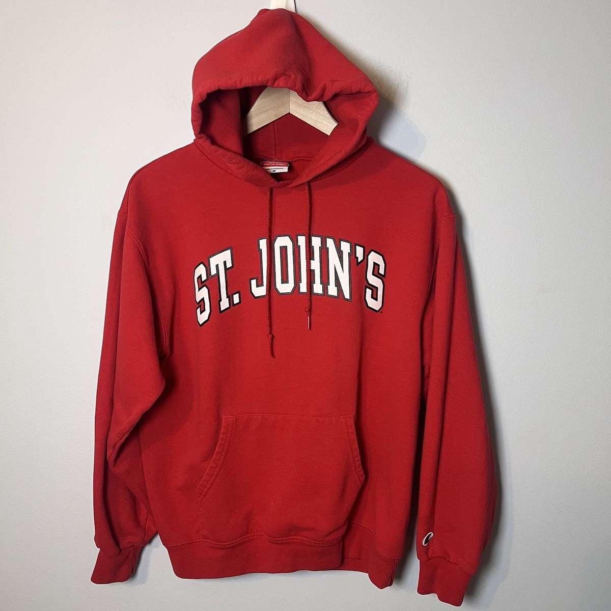 Vintage John’s University Hoodie Men’s M Red Champion Sweatshirt NCAA
