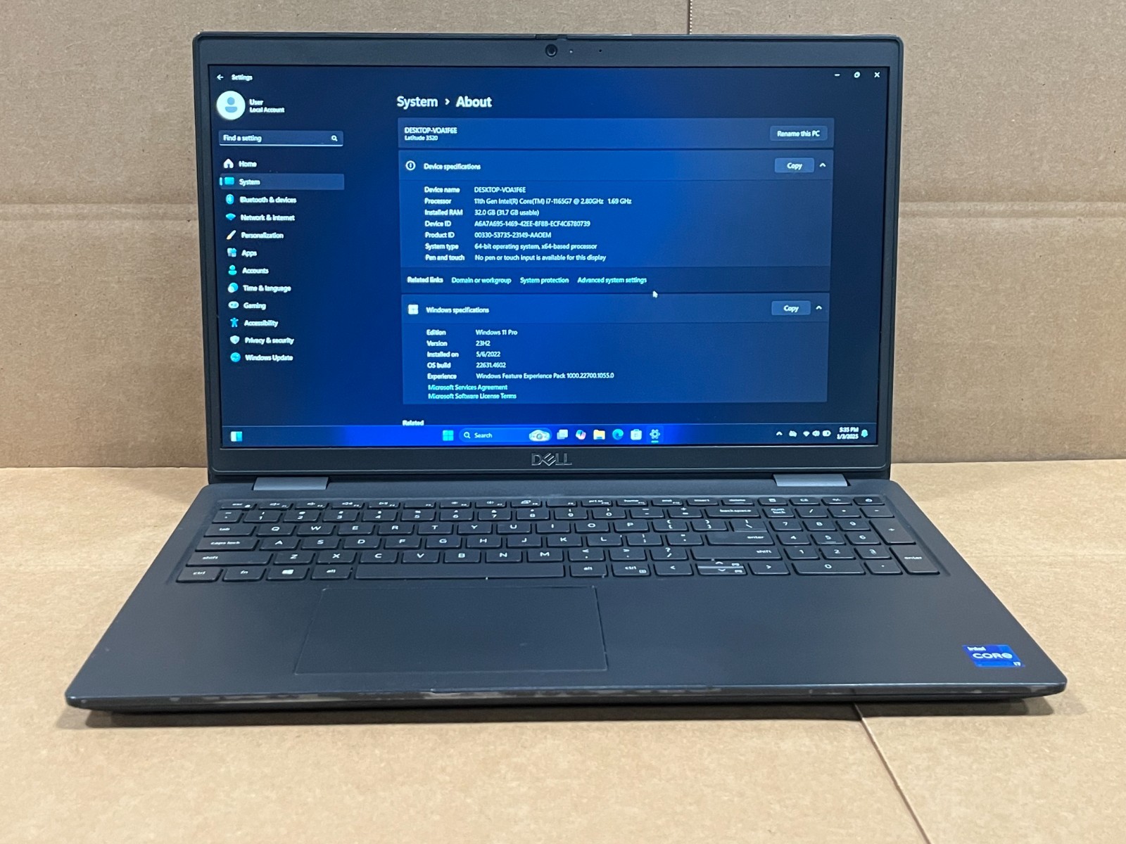 Dell Latitude 3520 15.6" Laptop