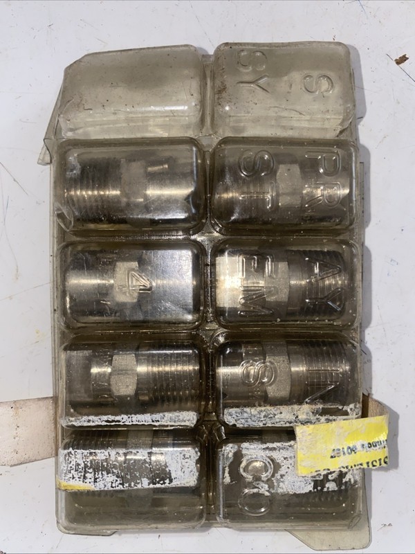 V Jet 3/8 U 316 Stainless Steel Spray Nozzle 40-70 GPM