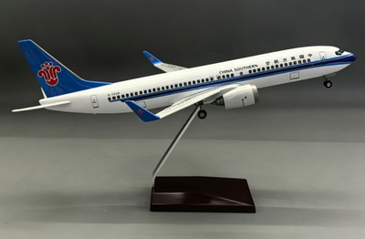 1:110 37CM CHINA SOUTHERN BOEING 737-800 Plane Landing Gear Resin Aircraft Model