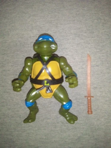 Vintage Teenage Mutant Ninja Turtles: Leonardo Action Figure 1988 ( Hard Head )