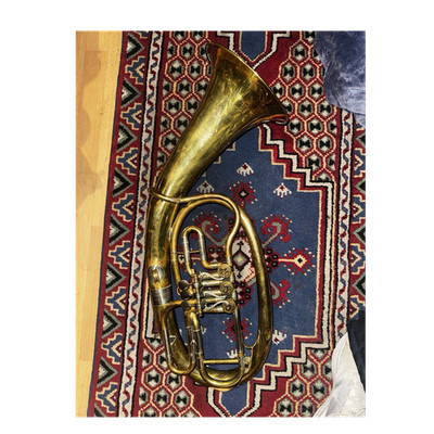 Amati Bariton 3 Drehventile Messing Gold graviert Blechblasinstrument