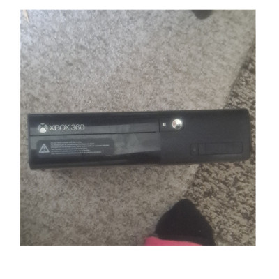 Microsoft Xbox 360 E Konsole 250GB Schwarz HDMI USB Ethernet Wi-Fi Modell 1538