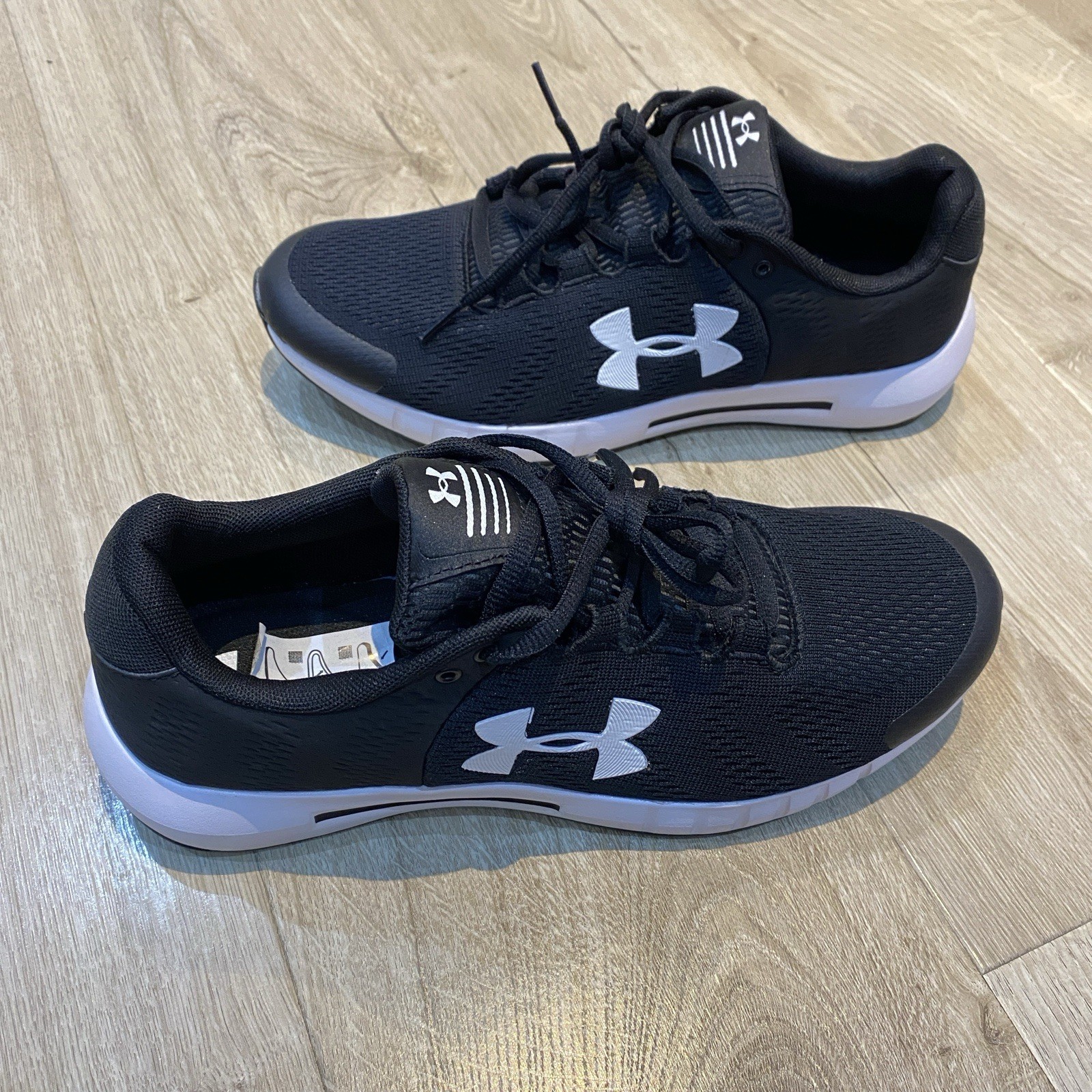 UNDER ARMOUR Micro G Pursuit BP LIGHTWEIGHT Trainers Black - Size UK 8.5 RARE
