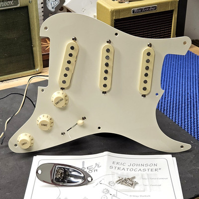 Fender Eric Johnson Strat Loaded Pickguard Vintage 1-Ply 8-Hole USA Guitar