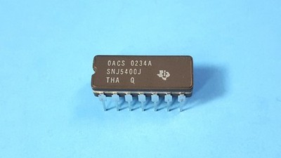 One- Ceramic IC, SNJ5400J, Texas Instruments, 4-Func, 2-Input, TTL, CDIP14