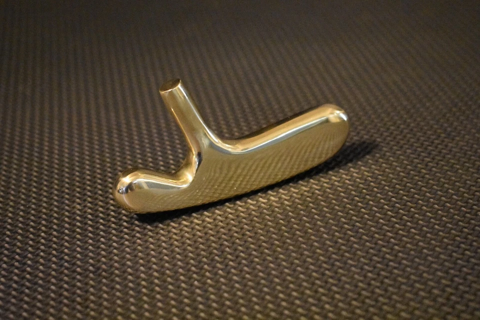 Custom Personalized Engraved Trophy Memory Bullseye Putter Head - Image 3 of 4