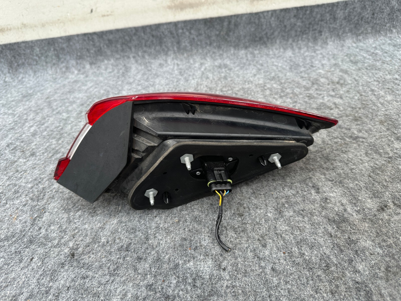 LEFT SIDE QUARTER LED TAILLIGHT TAIL LAMP 67K 13-20 MASERATI QUATTROPORTE GTS
