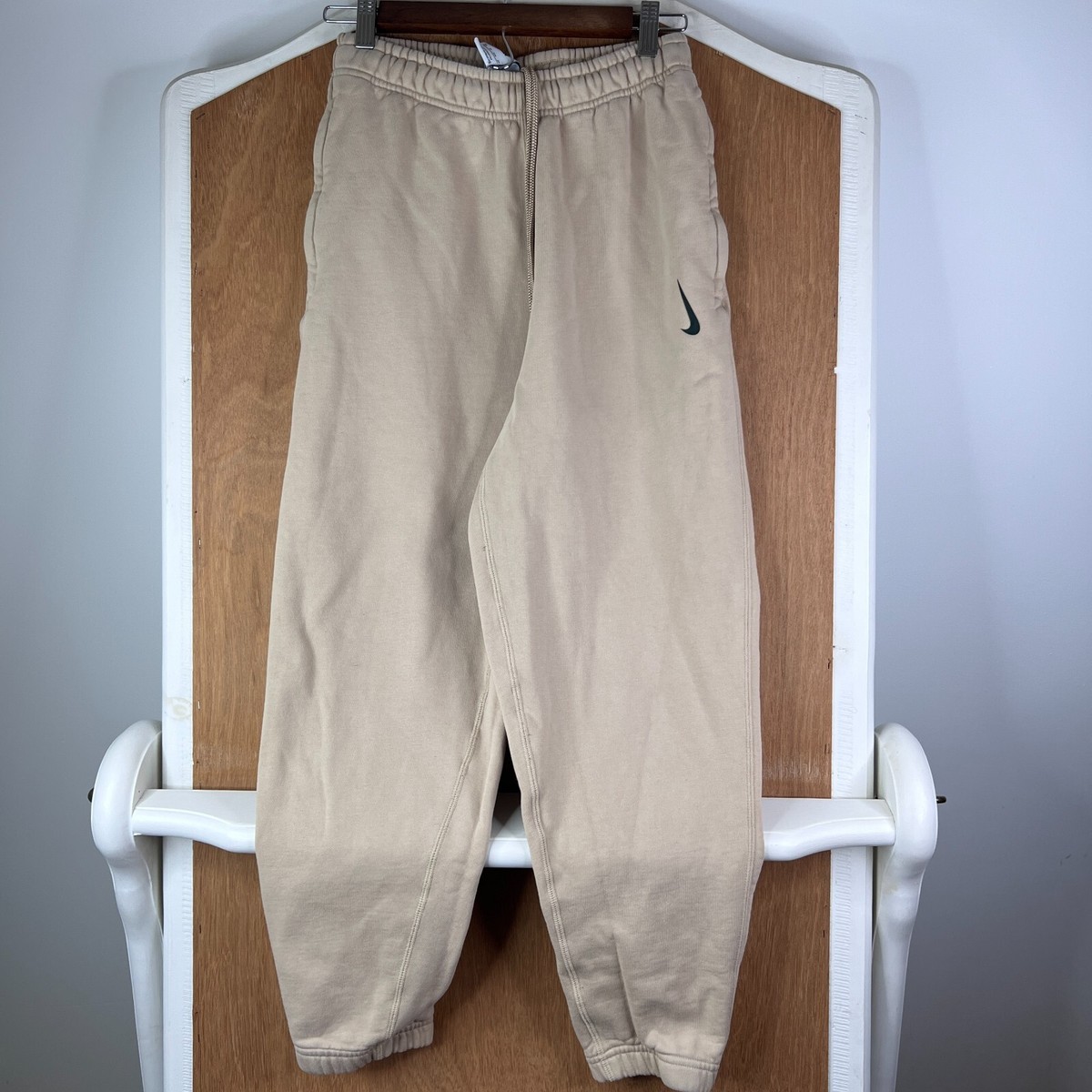 Nike Sweatpants Mens XS Billie Eillish Mushroom Sequoia Club  