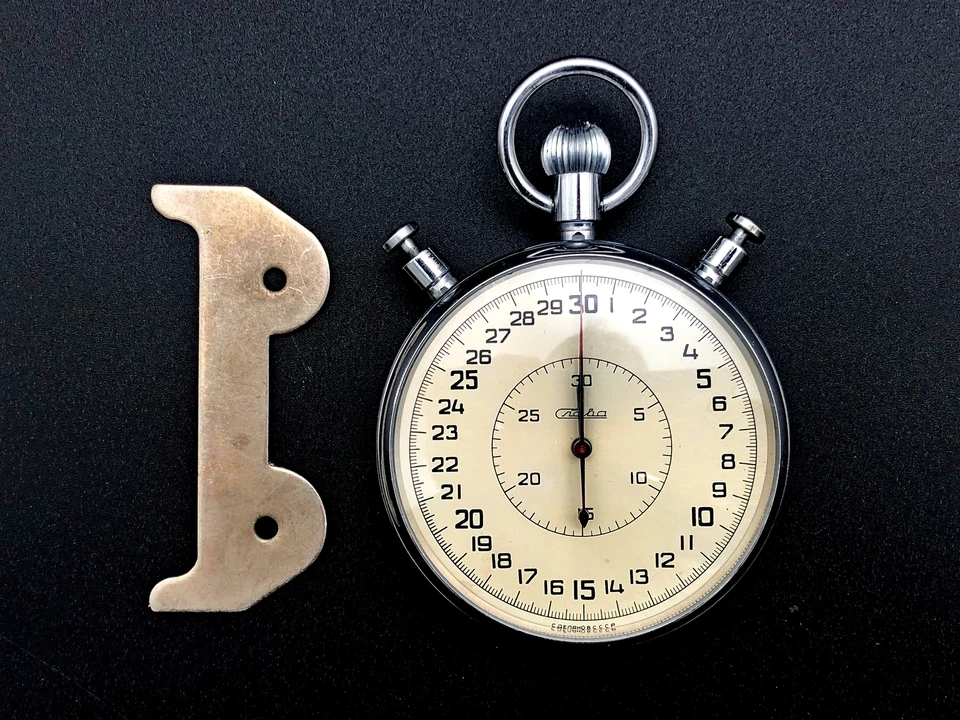 Cronómetro SLAVA 5498 SU Cronómetro Mecánico Vintage Tres Botones 20 Joyas Foto 4 de 4