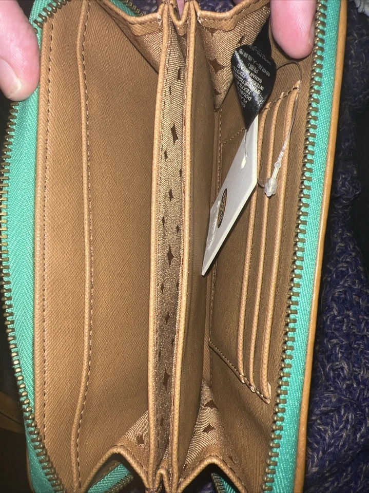 Muñequera Fossil Sydney Jade Tech Friendly Leer Geométrica Diseño Raro Foto 2 de 4