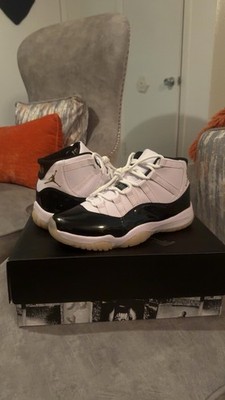 Jordan Air Jordan 11 Mid Top Men s Basketball Sneakers White/Black New w/ Box
