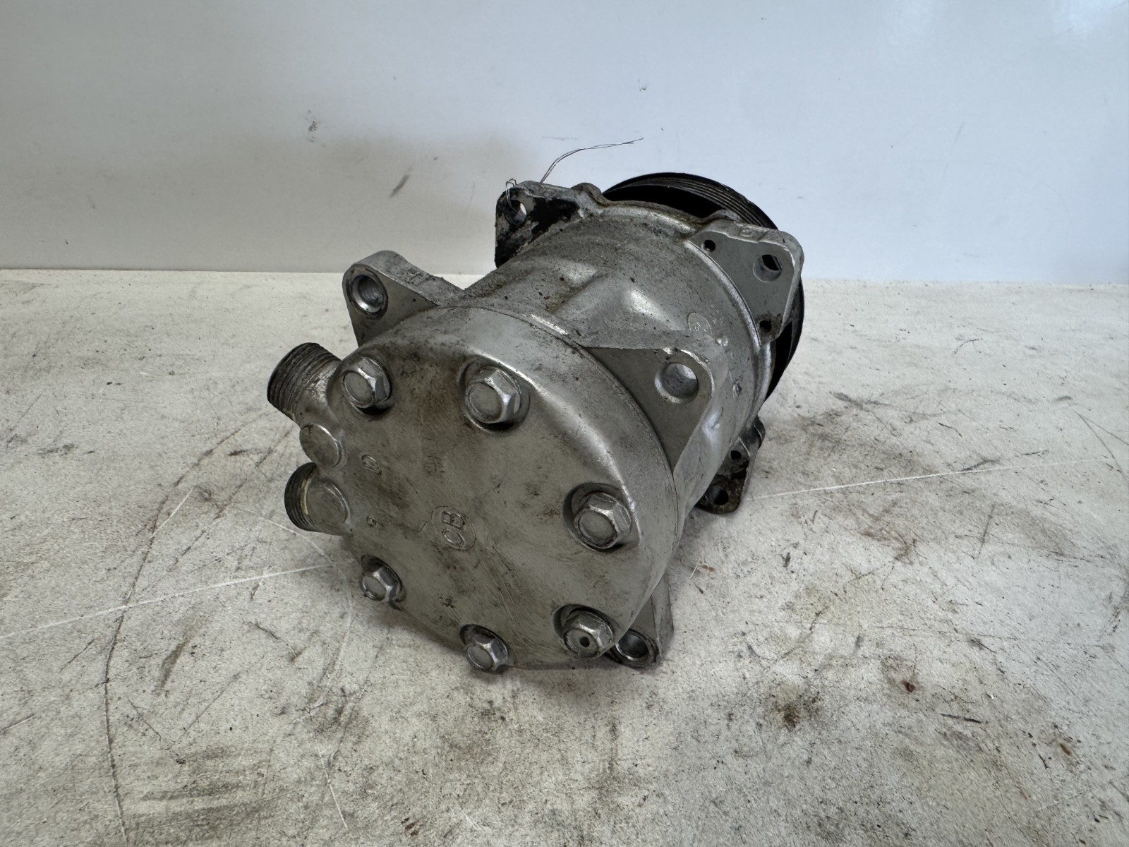 1999 FERRARI F355 CONVERTIBLE OEM U.S. LHD AC AIR CONDITIONING COMPRESSOR A/C