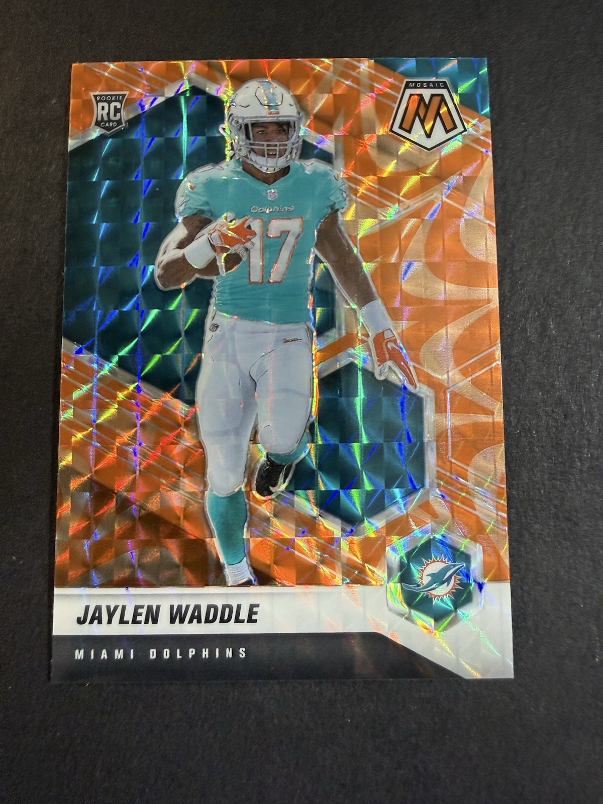 2021 Panini Mosaic - Rookies Jaylen Waddle #308 Reactive Orange Prizm (RC)
