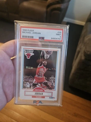 Michael Jordan 1990 Fleer Chicago Bulls #26 PSA 9 MINT