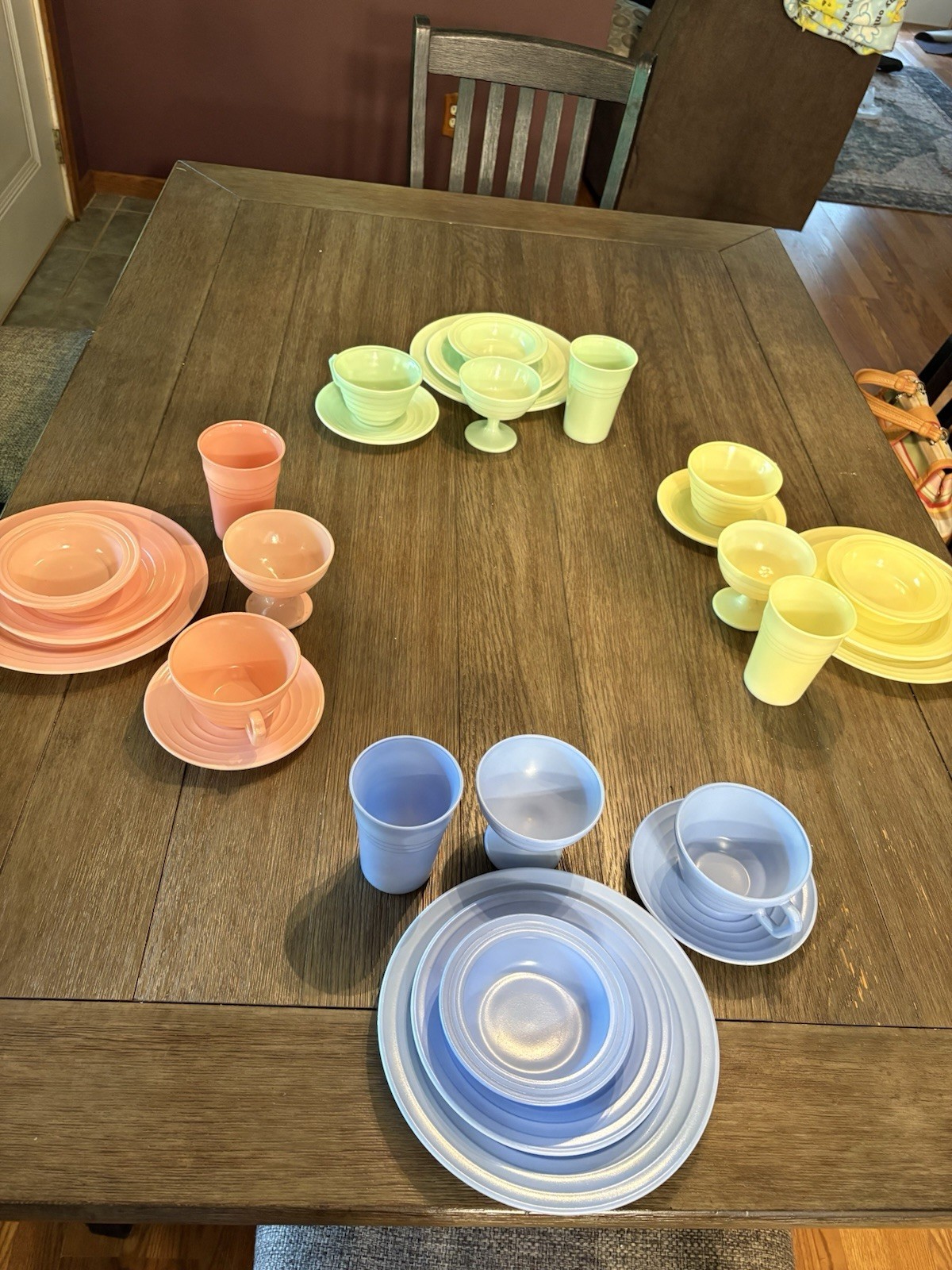 Hazel Atlas Pastel Moderntone 28 Piece 4 Settings Dinner Plate Bowl Cup Saucer