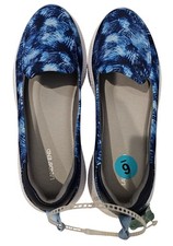 Lands End Womens Gatas Comfort Flat Shoes Blue White Slip On Light NEW Sz 6B