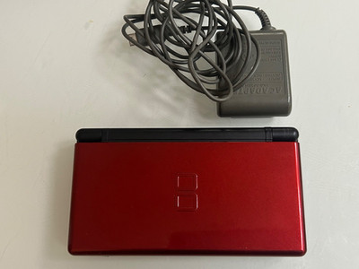 2006 Nintendo DS Lite Crimson Red w/ Charger- WORKS