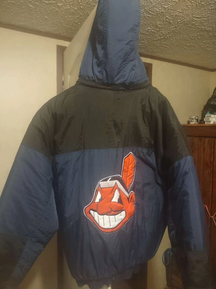 Auténtico abrigo acolchado de iniciación suéter con media cremallera. Talla Grande Vintage Cleveland OH Foto 4 de 4