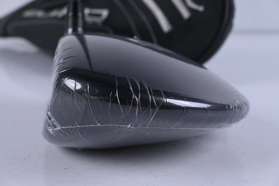 Left Hand Cobra Darkspeed Max Driver / 10.5 Degree / Regular Flex Hzrdus CB Red - Image 3 of 4