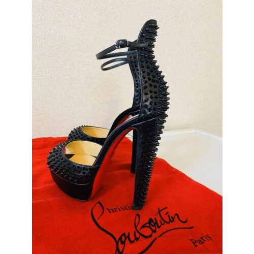 Christian Louboutin Black EU Size 35.5 (US 5.5) With box and