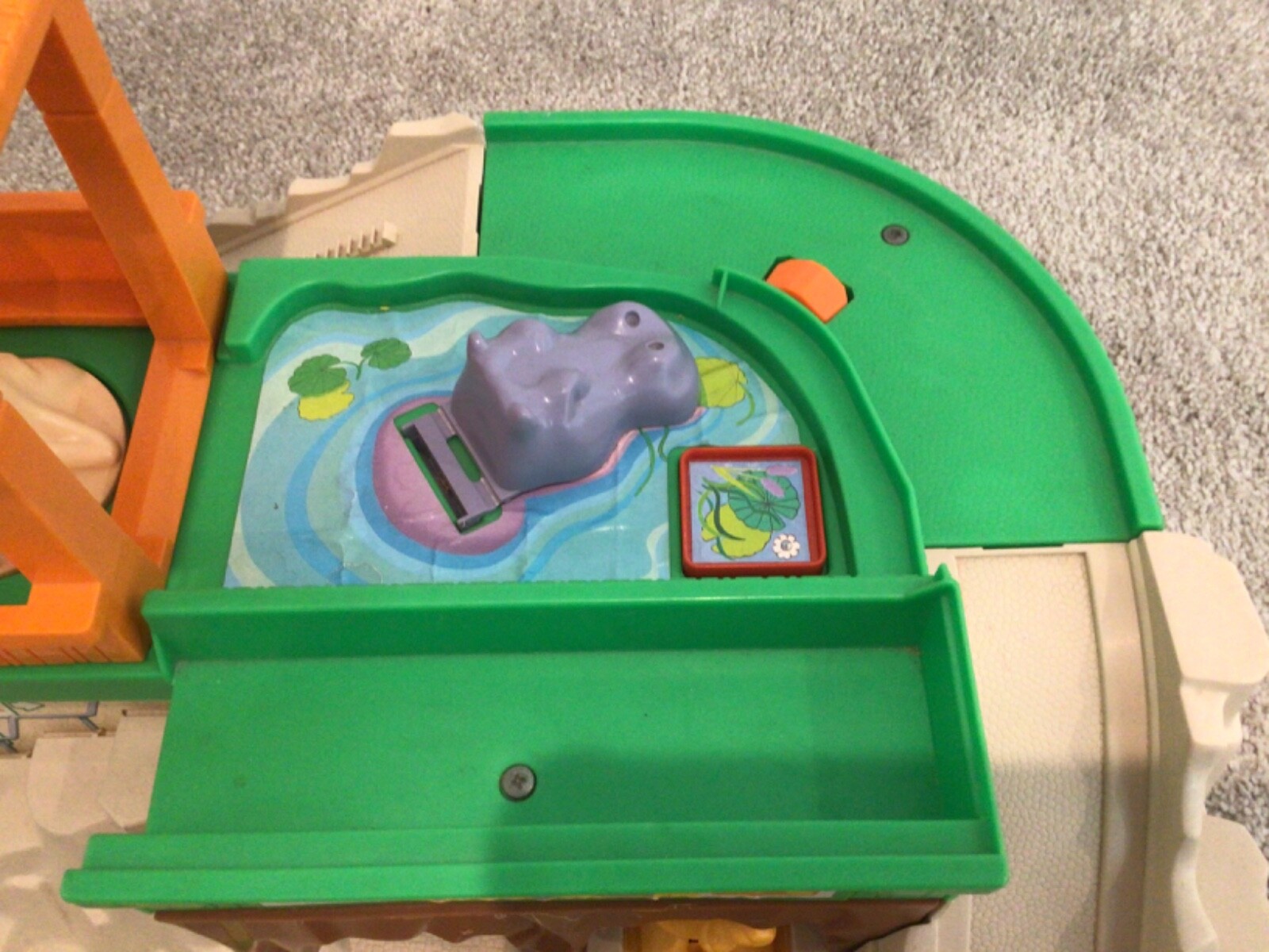 1984 Fisher Price Zoo with Animals and People. eBay