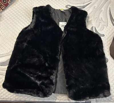 NWT Epic Threads Girls Deep Black Vest With Faux Fur Size S (7/8)