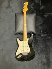 Super cool ! Traitement des reliques noires Fender Mexico Stratocaster