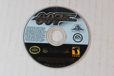 James Bond 007 in Agent Under Fire  (Nintendo GameCube, 2002) Game Disc Only
