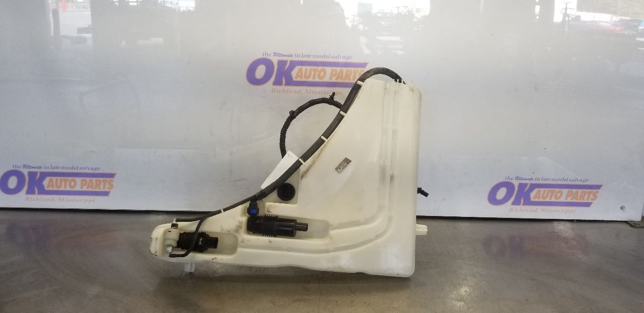 Bentley Bentayga Washer reservoir P/N 4M0955449G